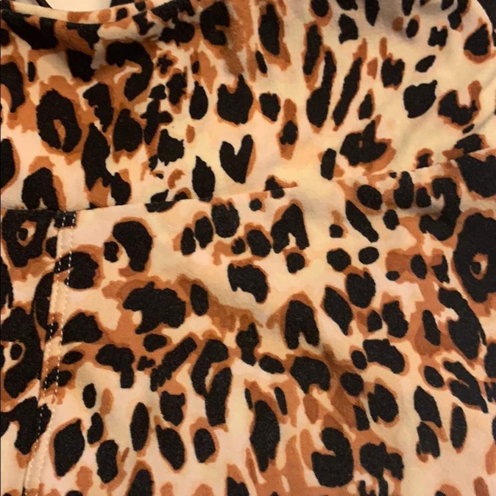 LulaRoe OS leggings.
